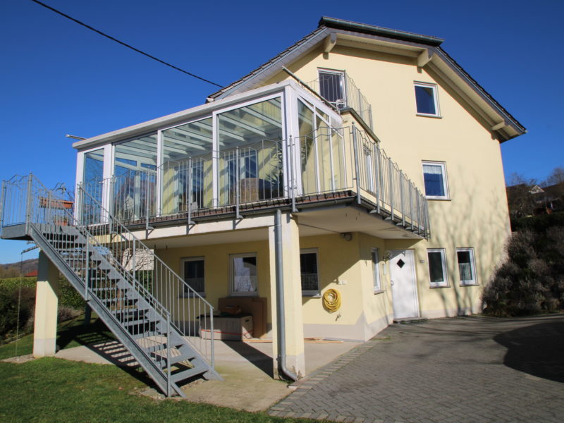 Sonniges Einfamilienhaus mit tollem Wintergarten in Ralingen-Wintersdorf